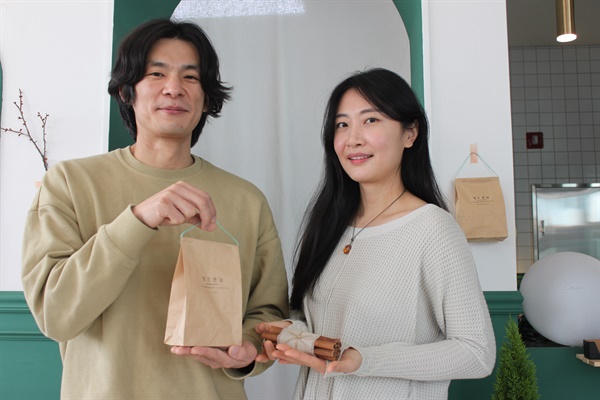 대기업·로펌 관둔 이 부부가 영종도에서 하고 있는 일