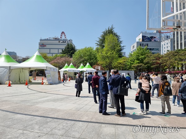 대구경북 코로나19 확진자 두 자릿수... 산발적 확산