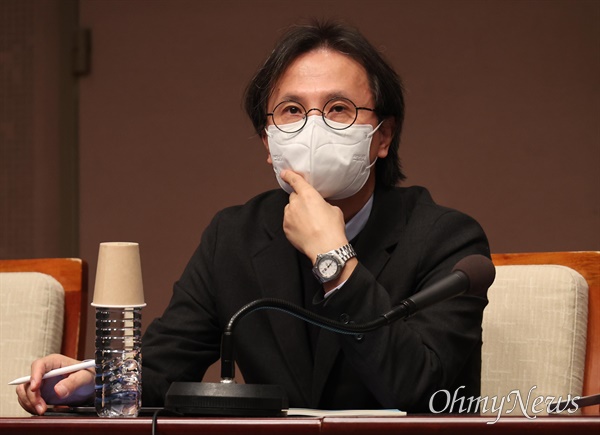 윤홍식 촛불만으론 불평등 못 풀어... 의자를 늘려야