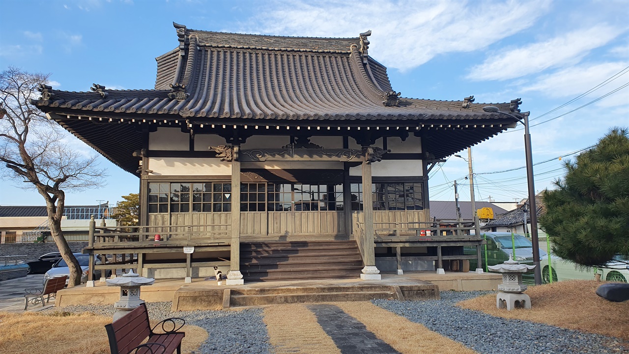 언제까지 경주 와서 불국사랑 첨성대만 보고 갈래?