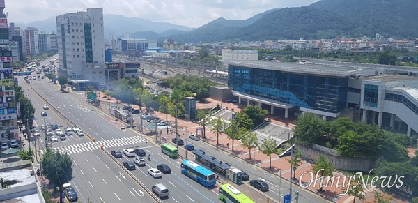 10대 남성, 부주의로 창원역 고압전선 감전해 중상