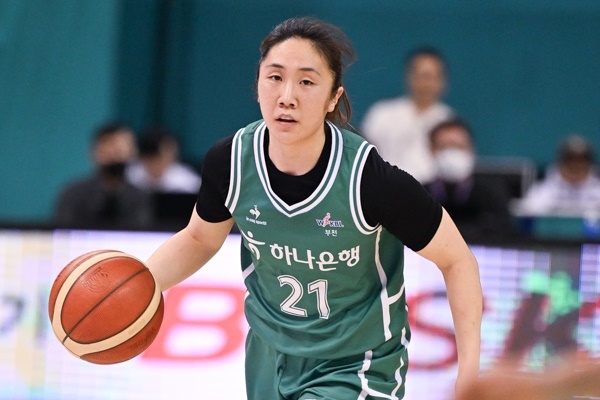 14분 13득점 김애나, 식스우먼상 수상자의 위엄