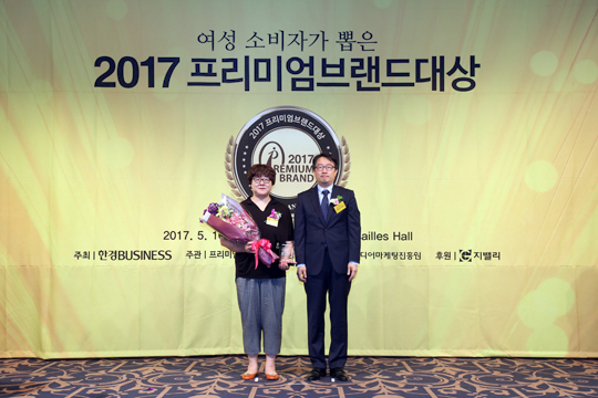 [2017 여성소비자가 뽑은 프리미엄 브랜드대상] 유·초등 영어교육 브랜드, ‘메이플베어’