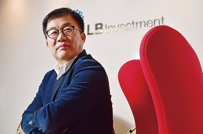 “코로나발 패러다임 변화, 큰 투자 기회 될 것”