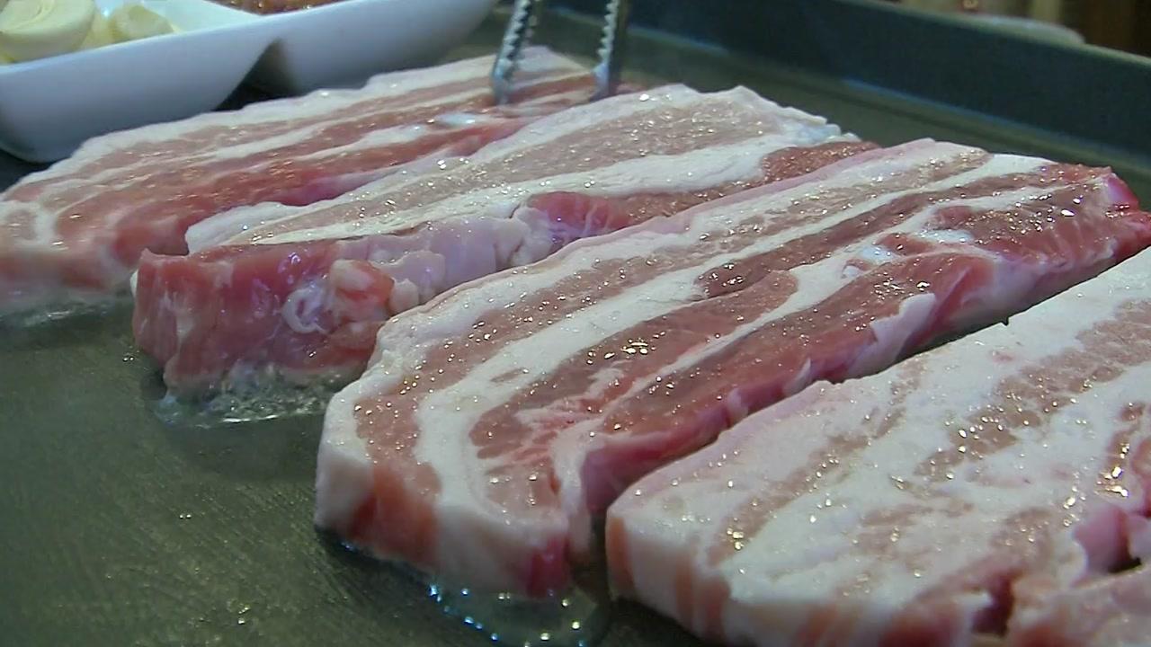 삼겹살 데이 오늘은 돼지고기 먹는 날