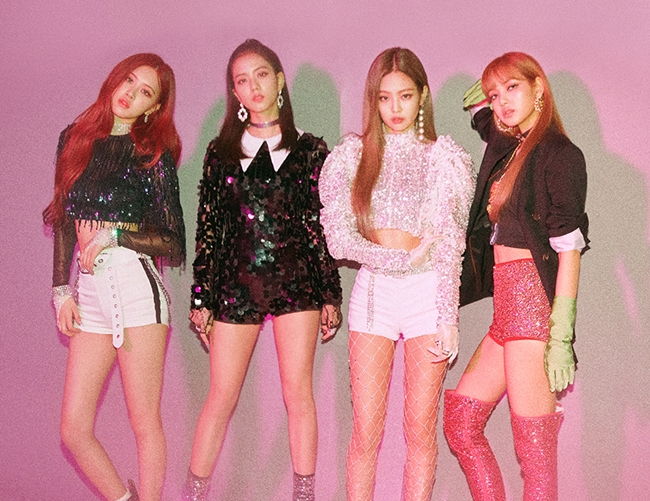 블랙핑크, 포에버 영으로 7월 말까지 활동 연장
