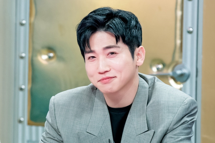 [단독] 유세윤, 8년 만에 라디오스타 복귀...4MC 라인업 마침내 완성(종합)
