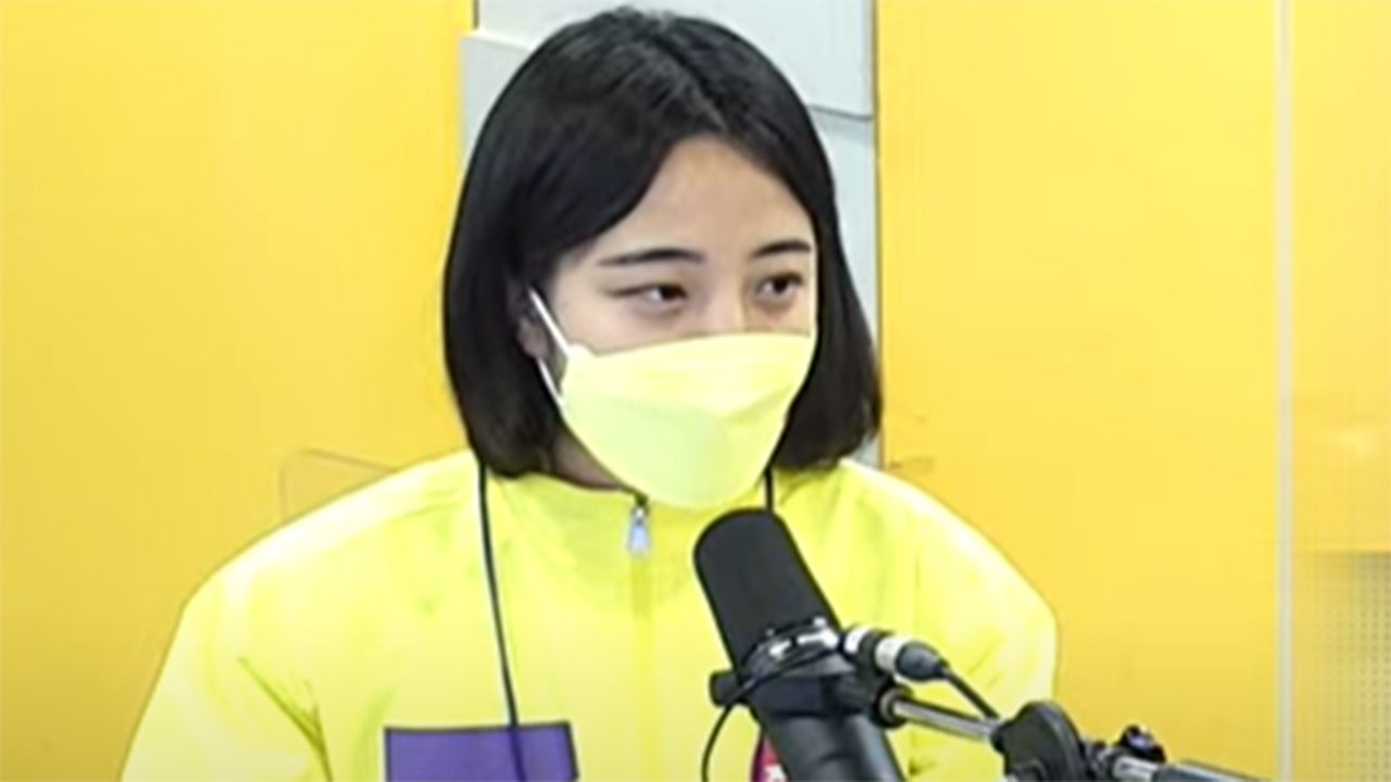 류호정 이준석, 조롱하는 화법 써…나이 문제는 아니다