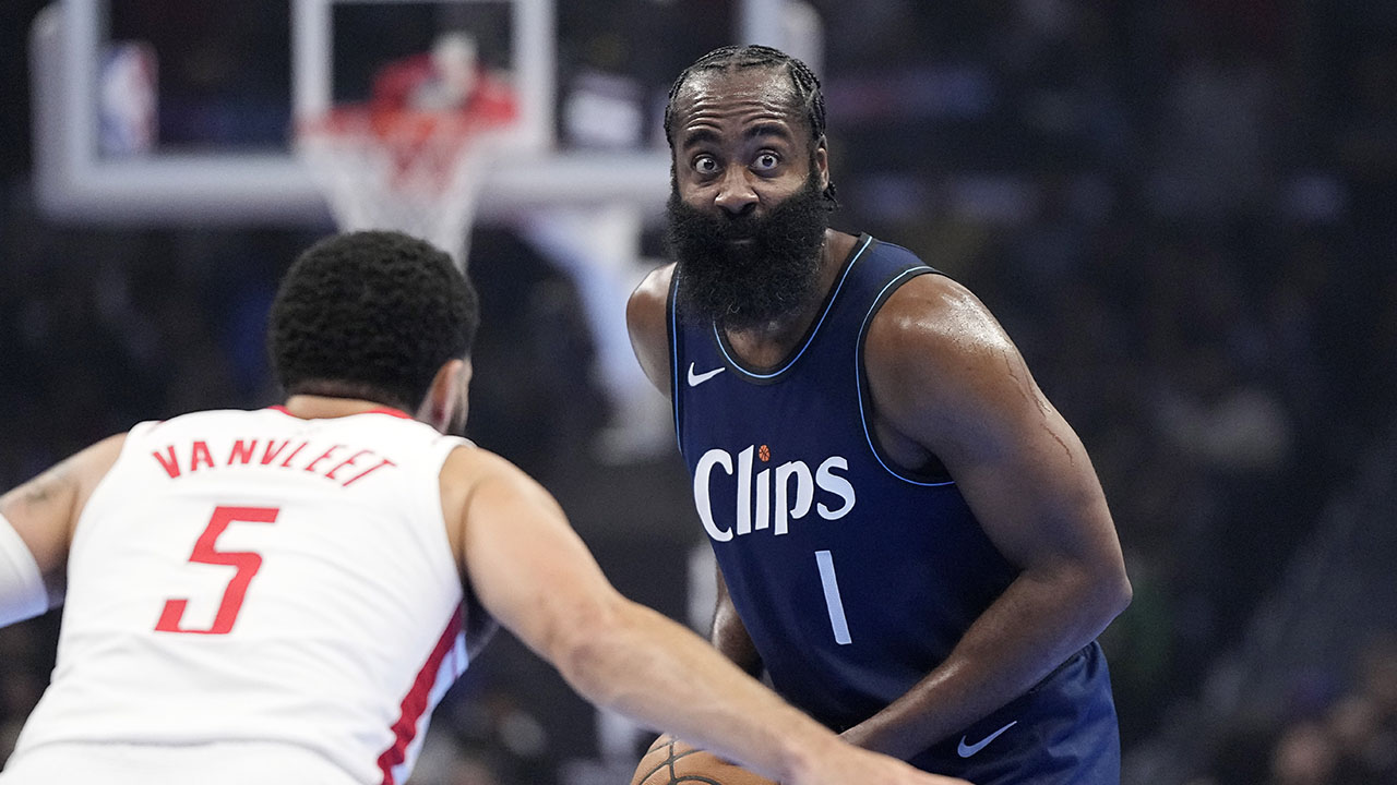NBA 털보 슈터 하든, 클리퍼스 이적 6경기 만에 데뷔승