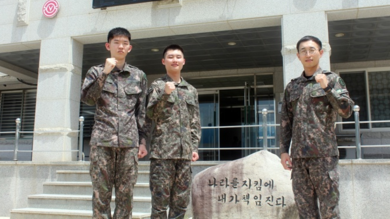 [Pick] 바다에 사람이 떠다녀…해안 감시 중 익수자 살린 장병들