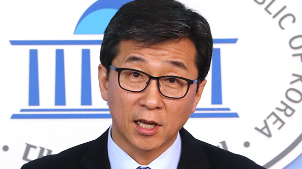 야권 “헌재, 탄핵심판 신속히 종결해야”