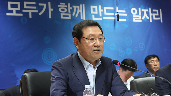 ‘신중년’, ‘인생 3모작’ 맞춤형 일자리 지원