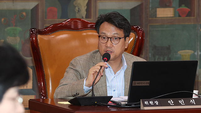 안민석 “도쿄올림픽 욱일기 금지결의 日 전달시도…미성사”