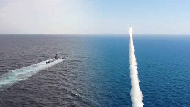 軍, SLBM 연속 발사 성공…“실전 능력 검증 시험”