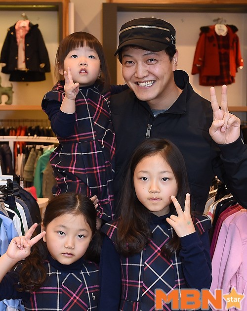 정웅인, `우린 붕어빵 가족~` [MBN포토]