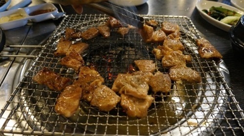 ‘생방송 오늘 저녁’ 1등급 돼지갈비 3종이 1만5000원?…“오늘은 고기 먹는 날”