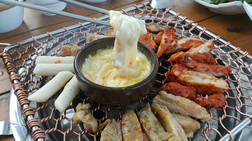 색다른 춘천 닭갈비를 원한다면? 가평 아침고요수목원 맛집 ‘도담 닭갈비’
