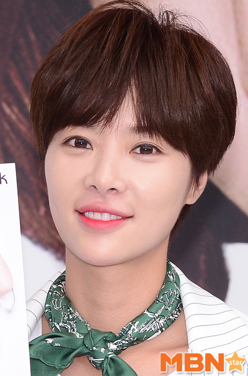 황정음, `확 짧아진 숏컷 헤어~` [MBN포토]
