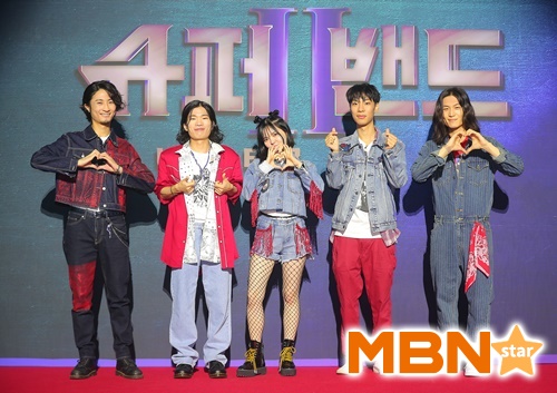 카디, 하트도 개성있게 [MBN포토]