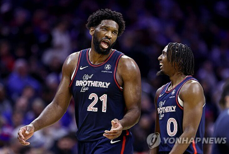 NBA 데일리 부상리포트 (4월 23일) : 조엘 엠비드-타이리스 맥시 정상 출격