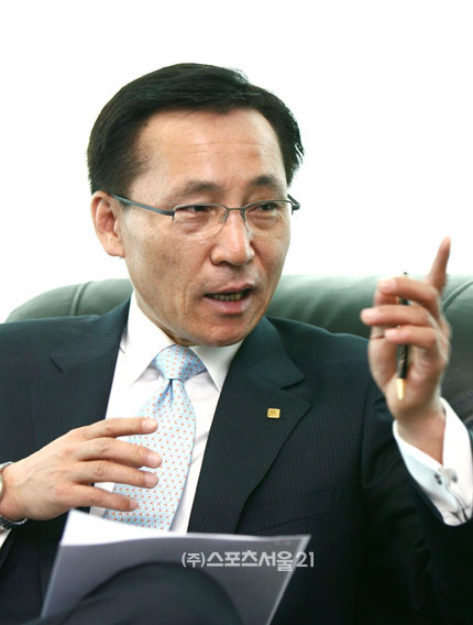 [경제] 우리담배판매 홍원기 사장 도전이 즐겁다