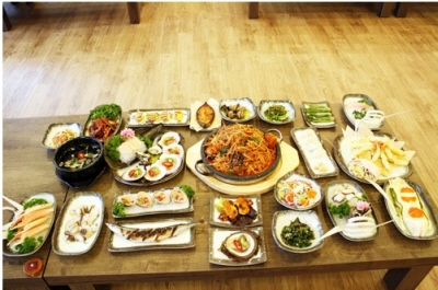 [소비자경영대상] 군산의 명품 해물요리 전문점 ‘아리울 회 돌판 아구찜’