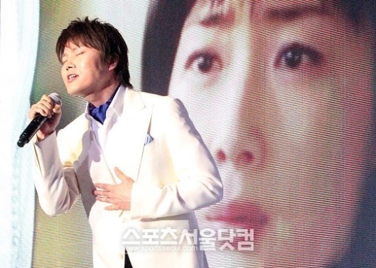 [SS포토]류, 일본팬 감동시킨 겨울연가의 선율