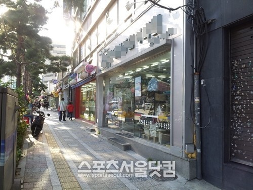 [SS현장]충무로 애견거리, 대형 마트에 밀려 사라질 위기