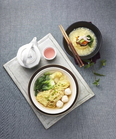 스쿨푸드, 담백하고 진한 맛 겨울에온면·닭이울면 출시