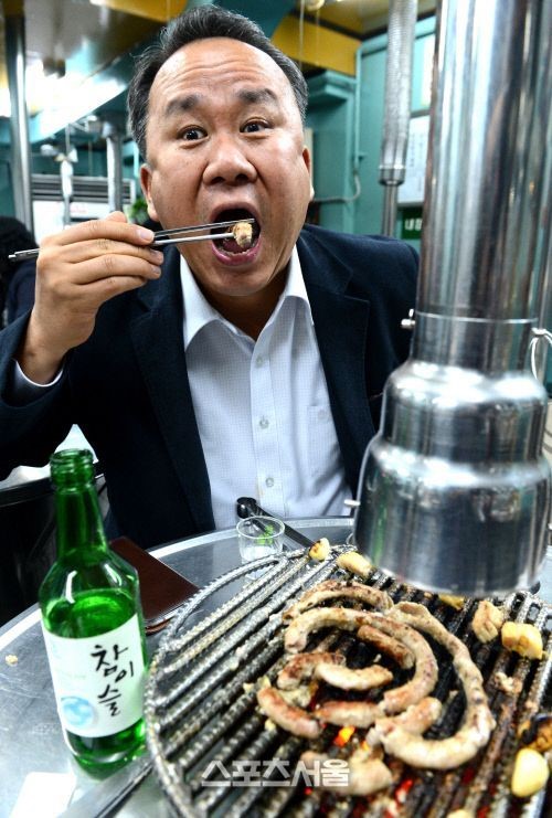 [고기박사 최계경의 육도락기행]삼각지 맛집골목 터줏대감, 평양집 양곱창.