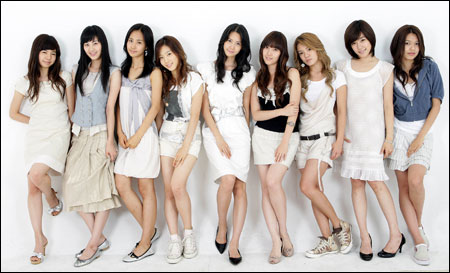 소녀시대, 13일 리패키지 앨범 Baby Baby 출시