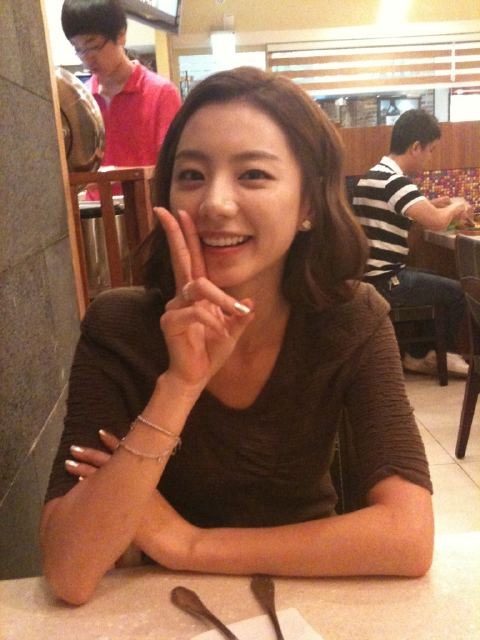 여친구 악녀 박수진, 시사회에서 찰칵