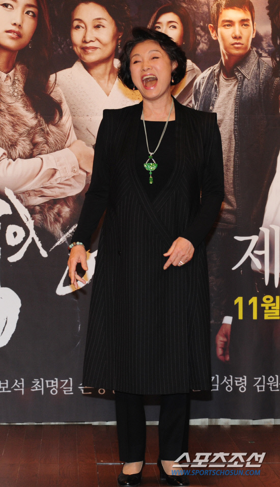 [포토] '10년만의 외출' 배우 김민자