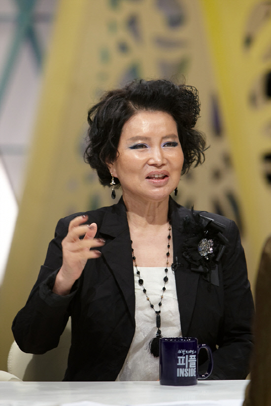 이가자 원장, 김혜자 선생님은 내 40년 단골