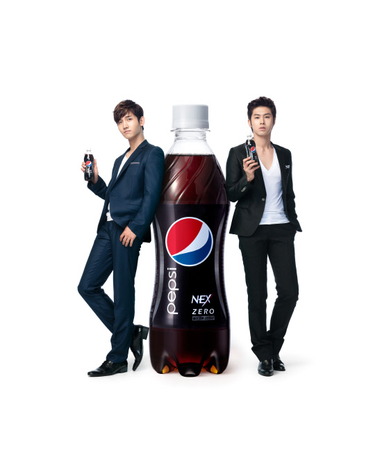 동방신기, 펩시콜라 광고모델 발탁!