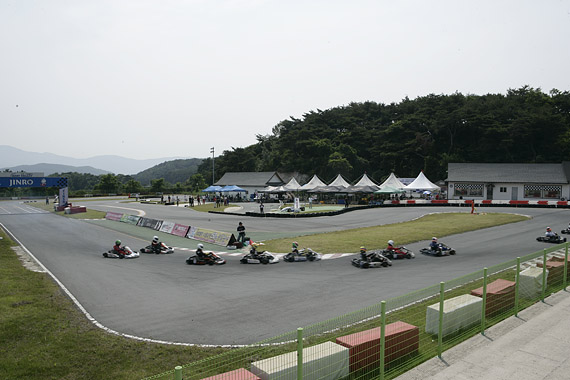 [포토] 시원한 카트레이싱 질주