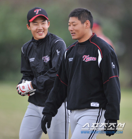 [포토] 박현준 그래 웃으며 훈련하자