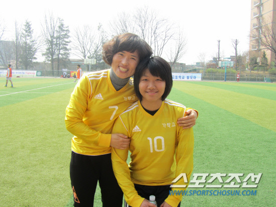 가락고 범생이여자축구클럽발모아의 유쾌한 도전