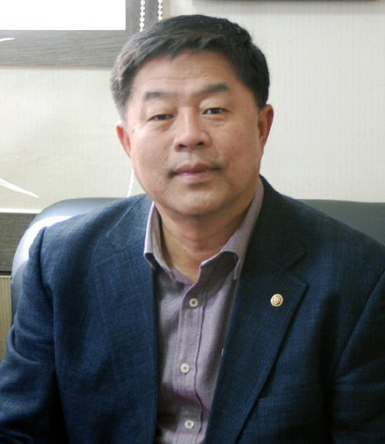 40여가지 한약재 먹인 친환경 돼지고기 생산