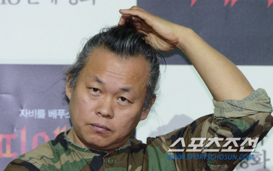 [포토] 베니스 가는 감독의 헤어스타일은?