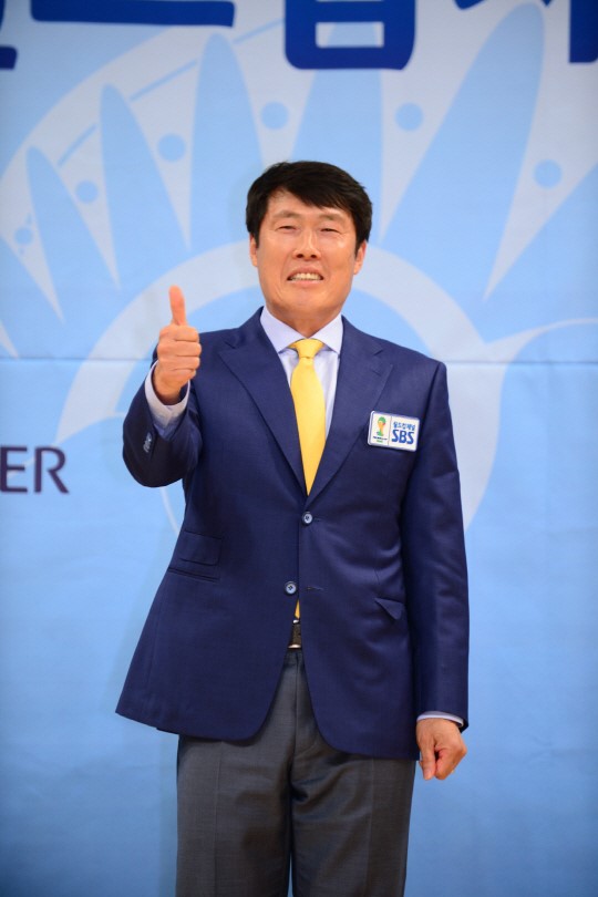 차범근 김성주는 좋은 캐스터…해설에도 다양한 목소리 필요