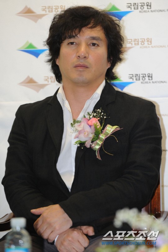 조재현 빌딩, 시세 350억?…연예인 빌딩부자 3위 입이 쩍