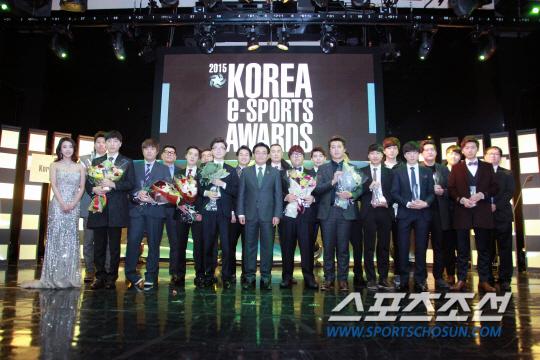 SK텔레콤 T1, 2015 대한민국 e스포츠 대상 6관왕 수상!
