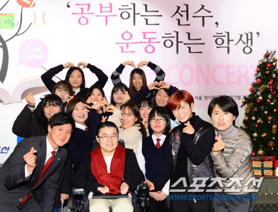 [포토] 가락고 발모아 공부하는 선수, 운동하는 학생