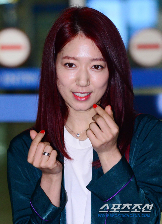 [포토] 박신혜 귀염 터지는 하트