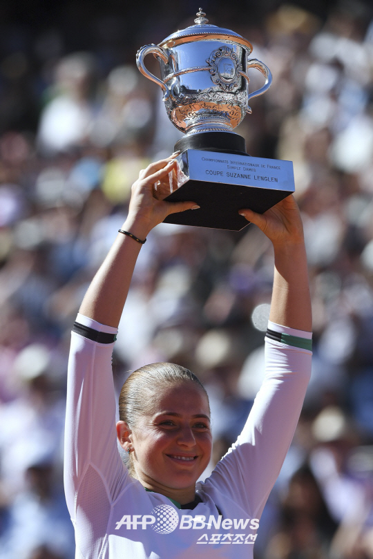 [롤랑가로스]'신데렐라' 오스타펜코 