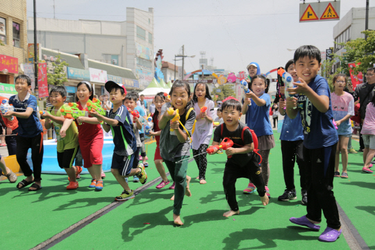 5월, 가장 신명나는 축제 2선 오복마실축제& 춘향제