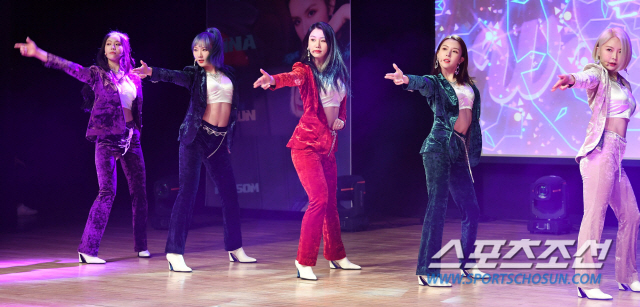 [포토] 워너비 화려한 컴백