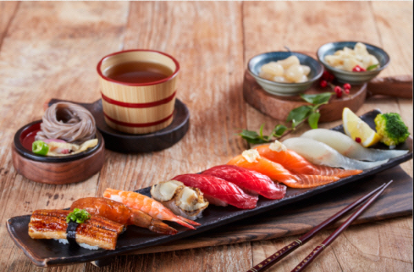 줄서서 먹는 일산 초밥 맛집 청담[淸淡]초밥 부산 해운대 장산점 그랜드 오픈