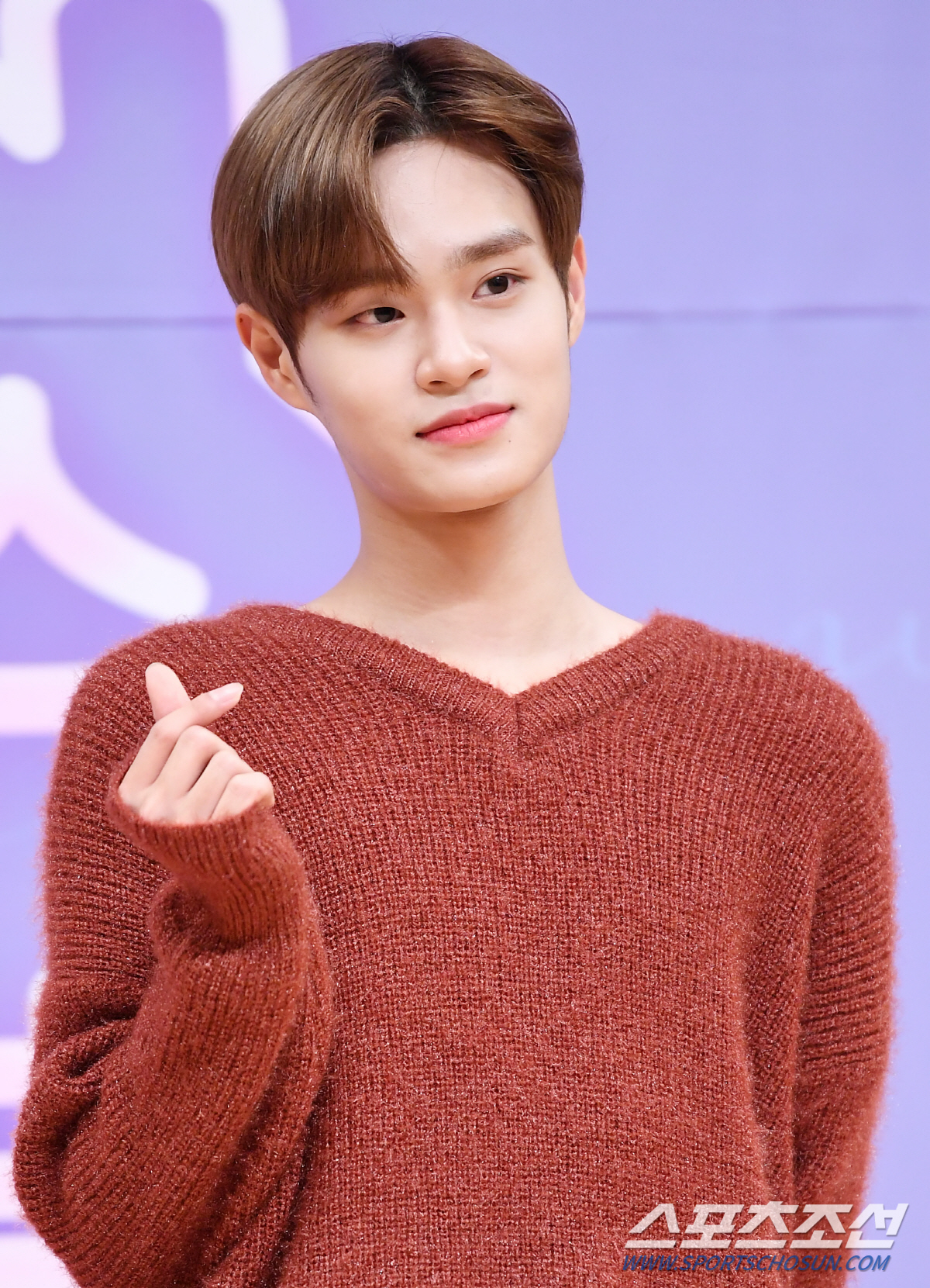 [포토] 이대휘, 달콤한 하트!